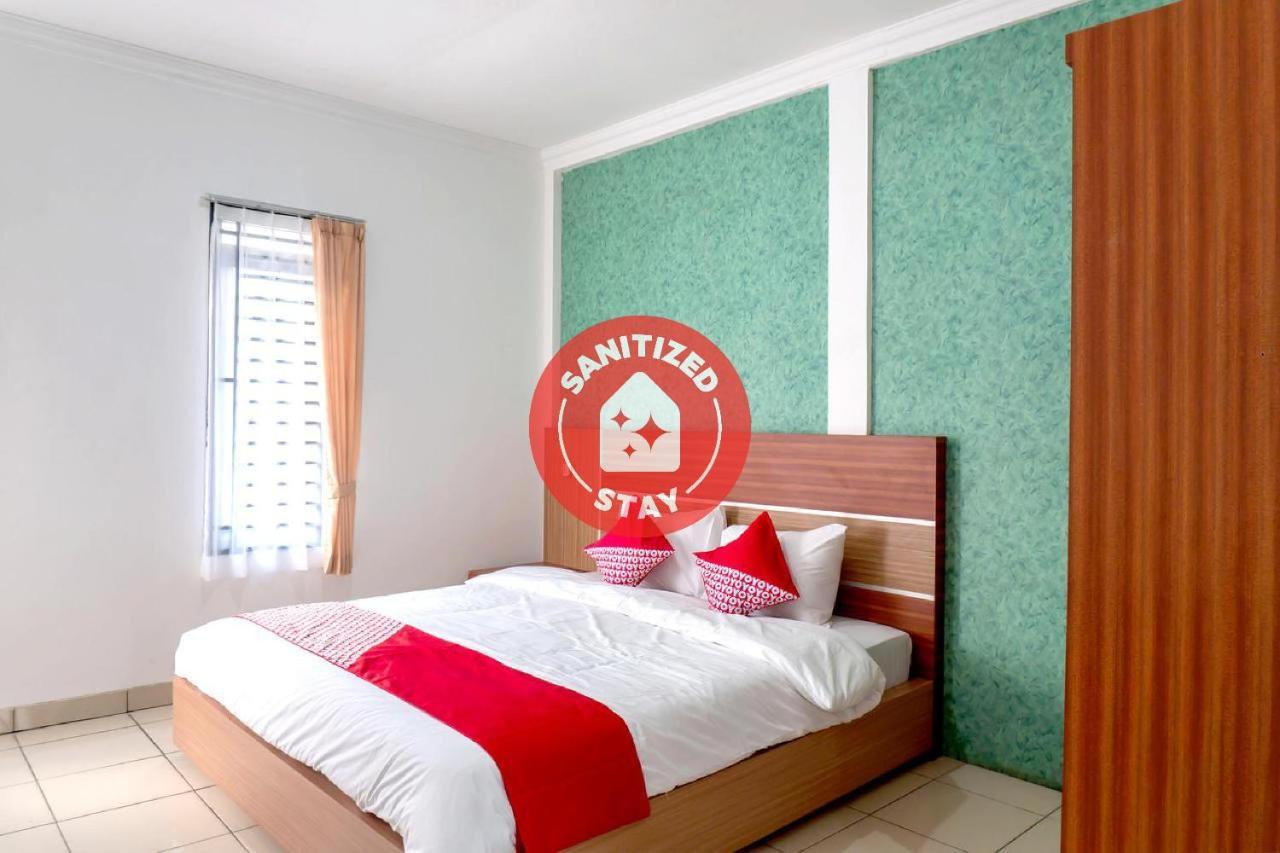 בנדונג Super Oyo 617 Sukaraja Residence Syariah מראה חיצוני תמונה