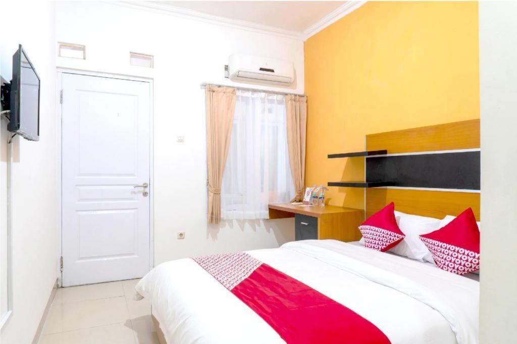 בנדונג Super Oyo 617 Sukaraja Residence Syariah מראה חיצוני תמונה